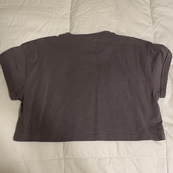 Gymshark Crop Top (size small) - Picture 4 of 4